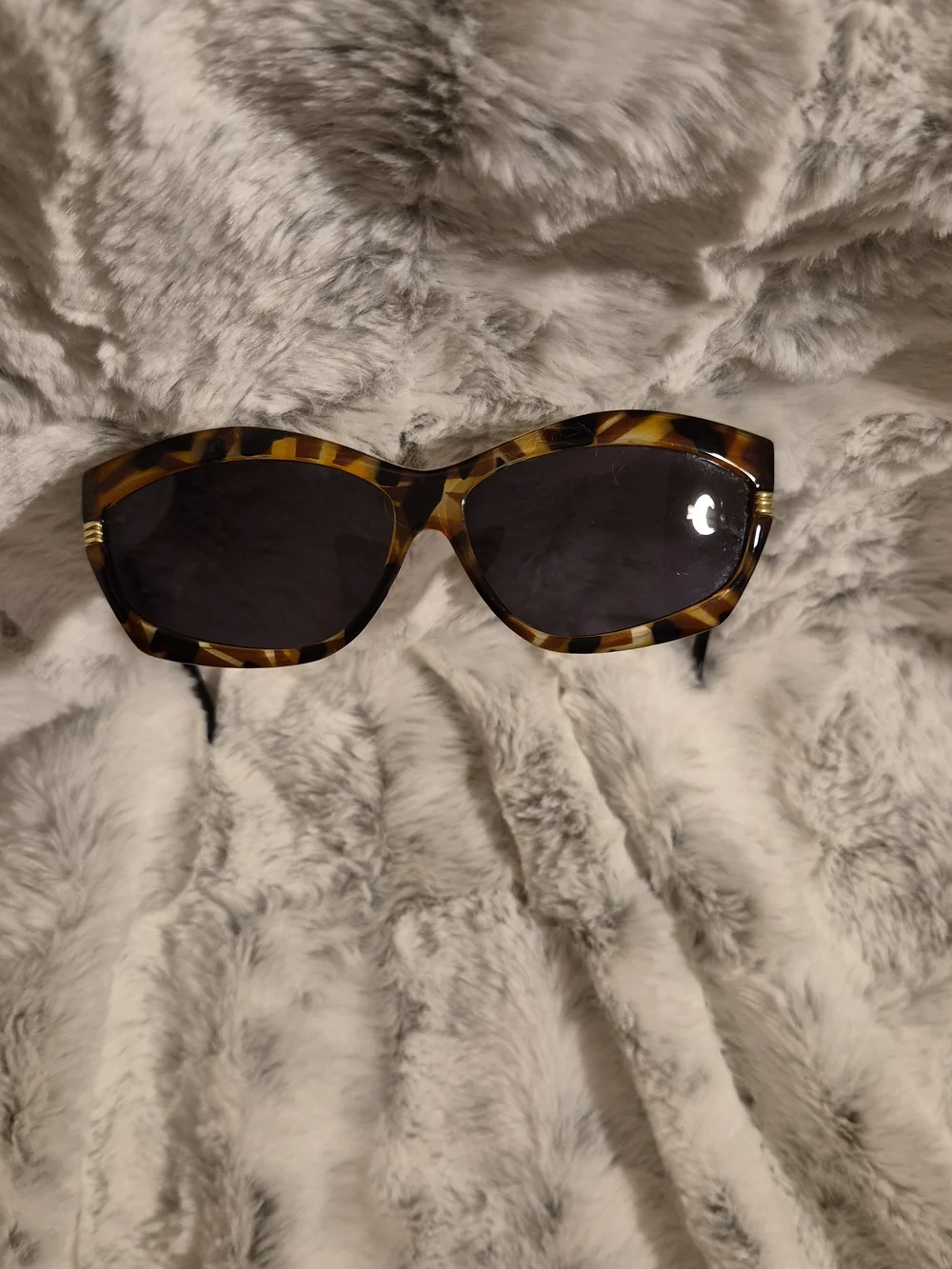 Vintage Bonneau 516 Italy Cat Eye Tortoise